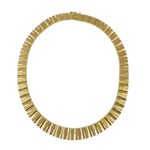 Graduating gold collar necklace with fringe links by Cartier, baton shaped and hung side-by-side forming a continuous strand,